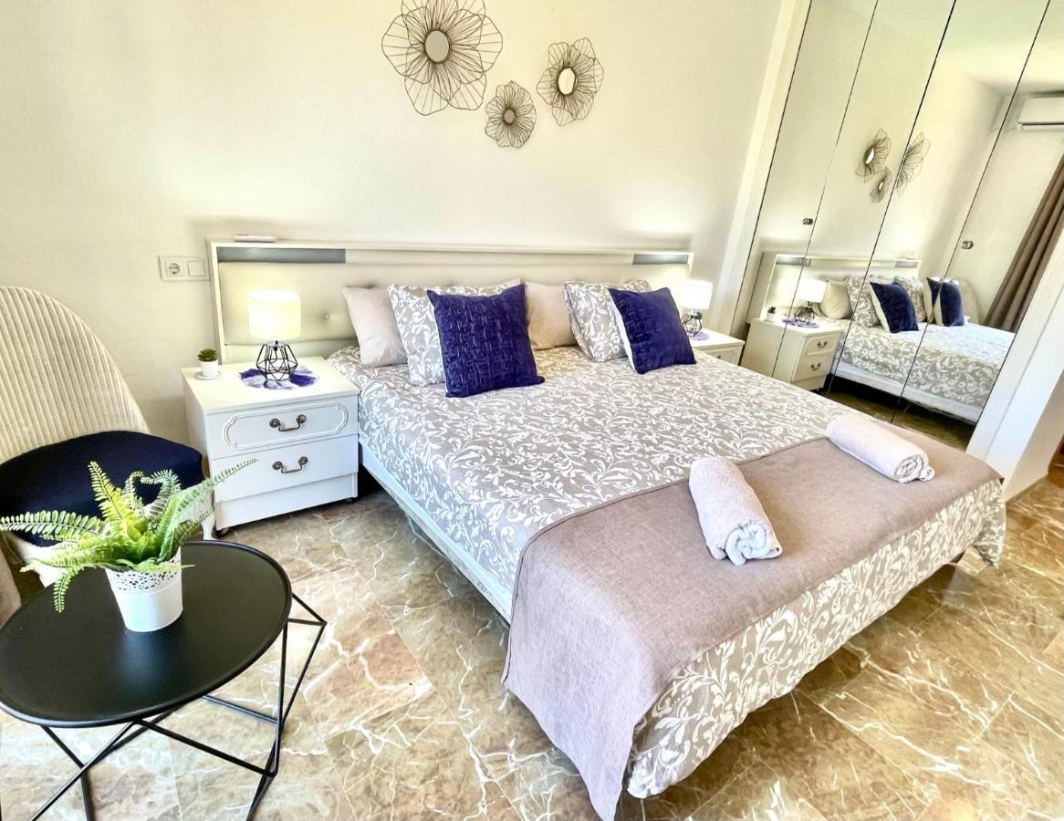 Riviera By The Beach 2 Bedroom Apartment Sitio de Calahonda 外观 照片