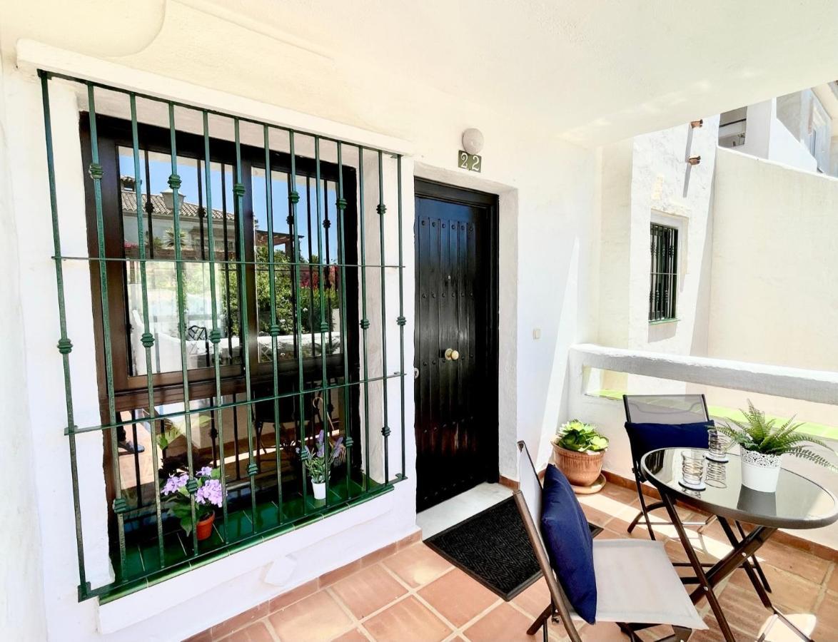 Riviera By The Beach 2 Bedroom Apartment Sitio de Calahonda 外观 照片